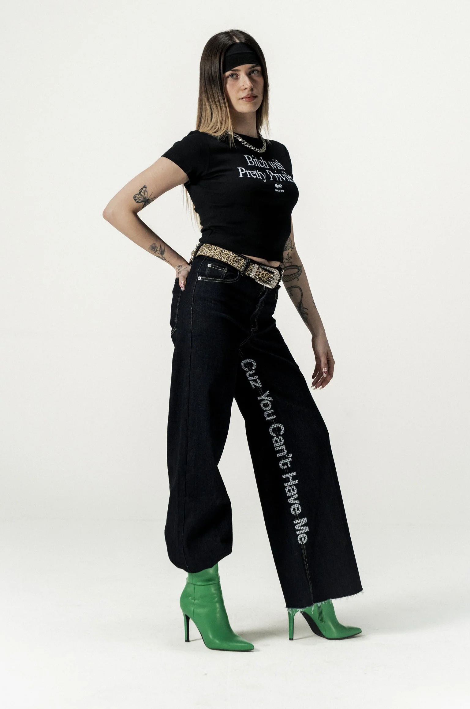 Baby Tee "DIVA" Privilege Black - Image 3