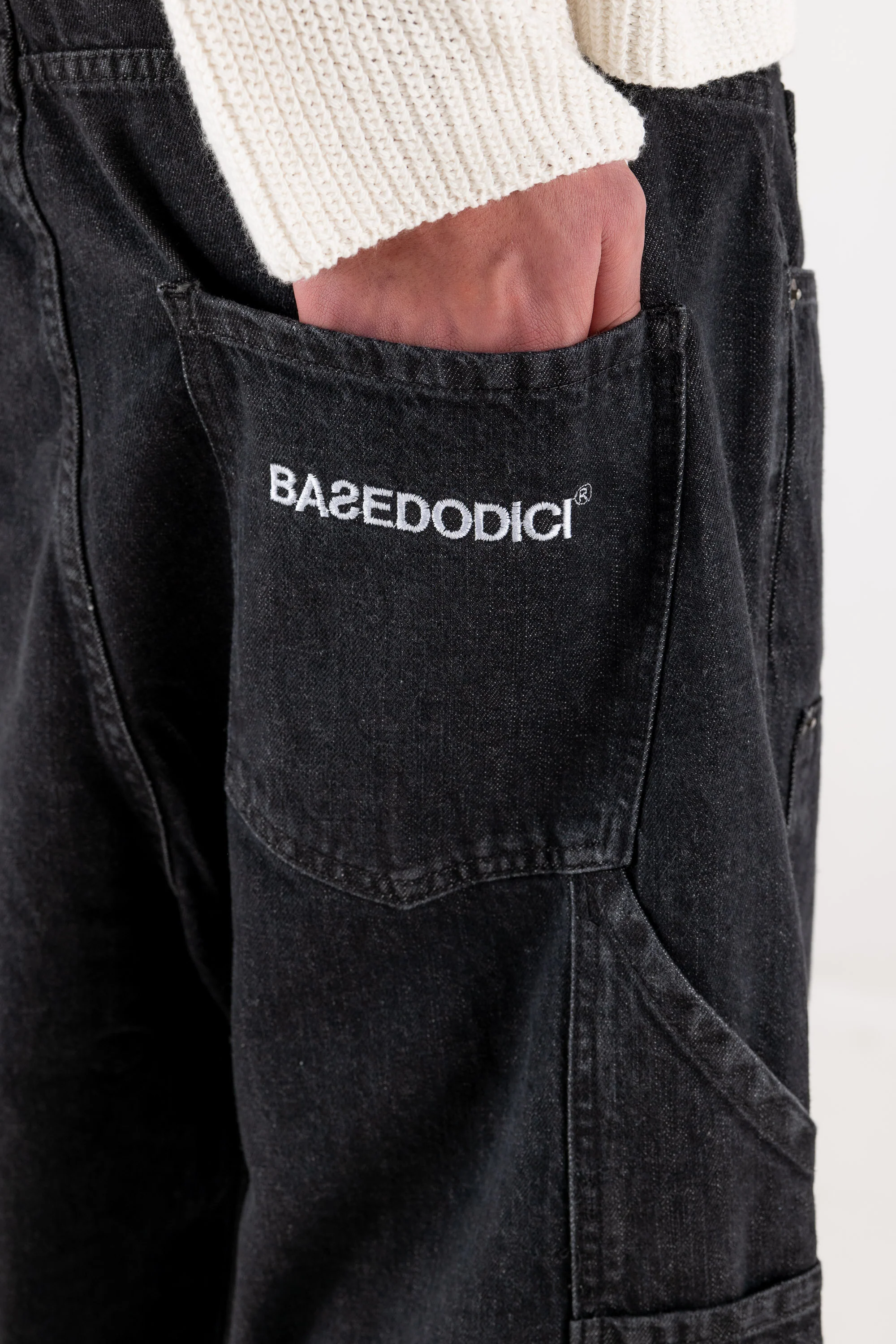 Carpenter Denim Pants “DE LA RUE À LA RUE” Black - Image 16