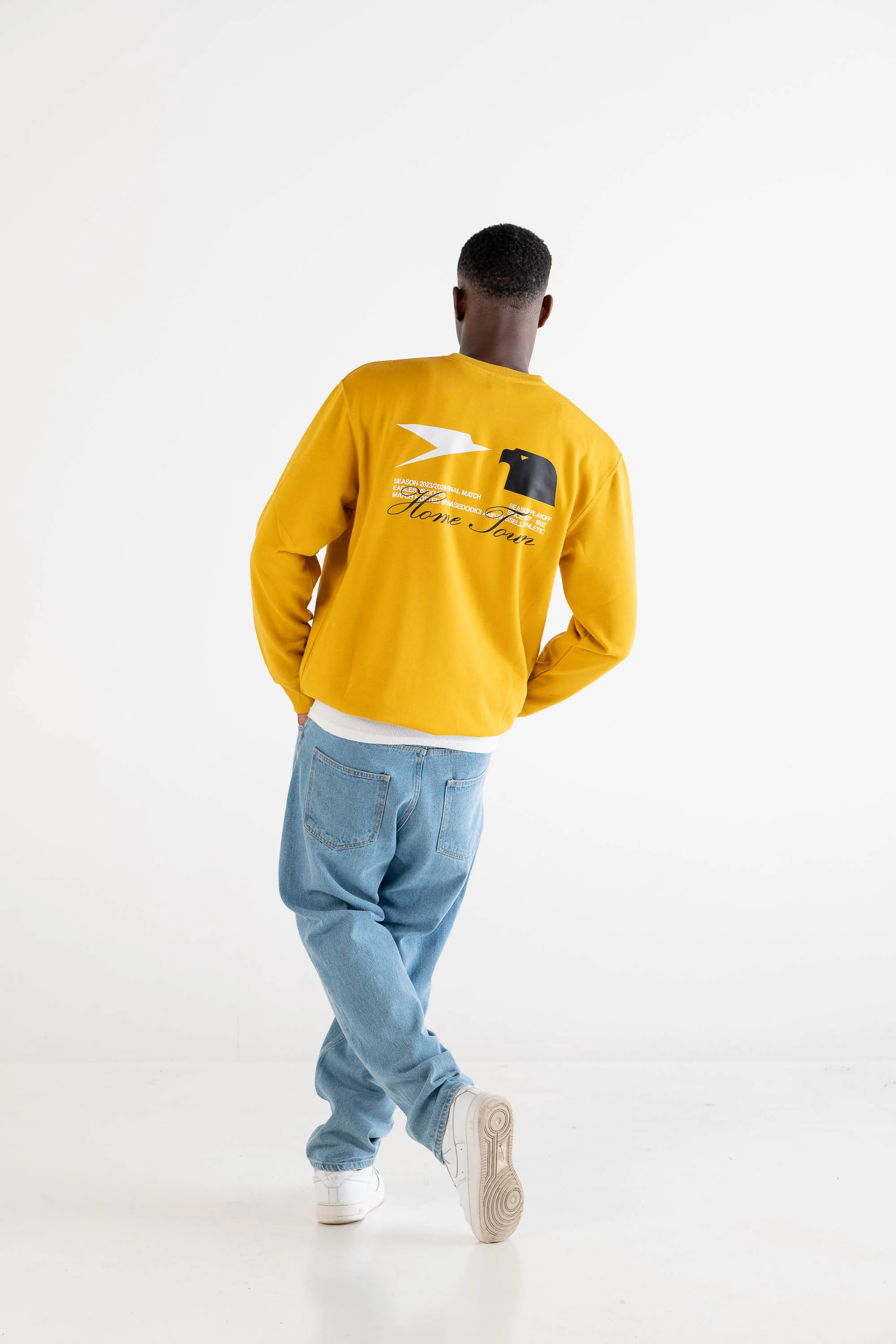 Crewneck “RUSSELLxBASEDODICI" Touchdown Yellow - Image 9