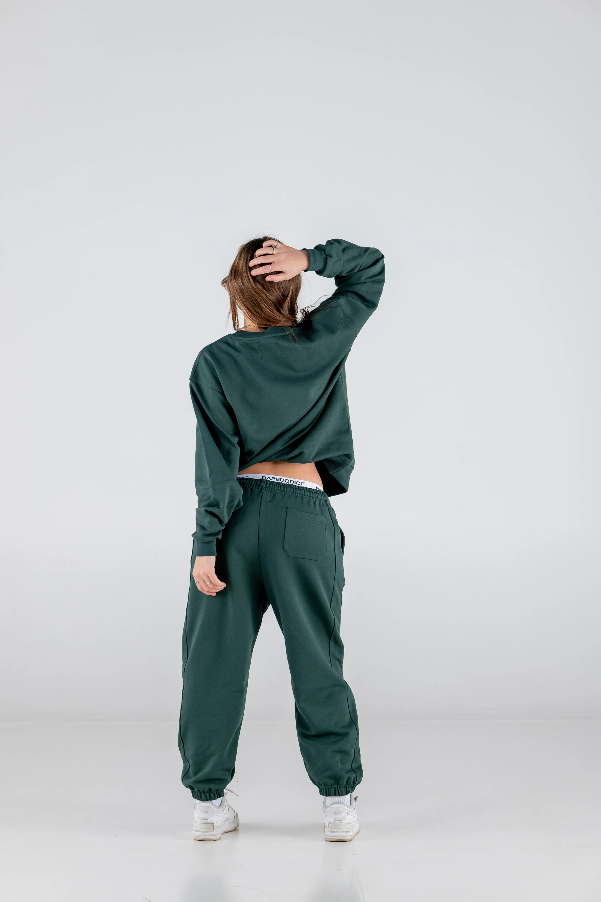 Crewneck "ULTRABASIC" Green - Image 7