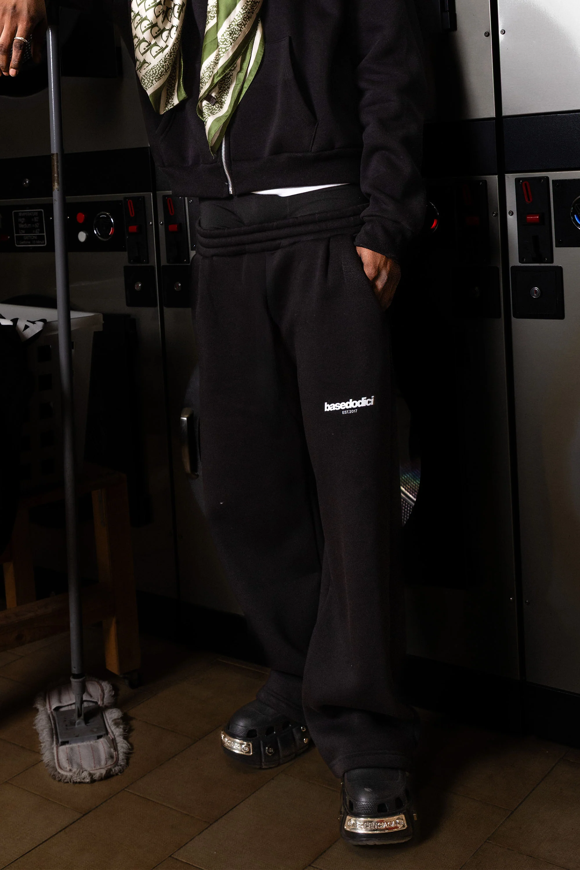 Fleece Pants "COMFY" Front Logo Black/White - Image 3