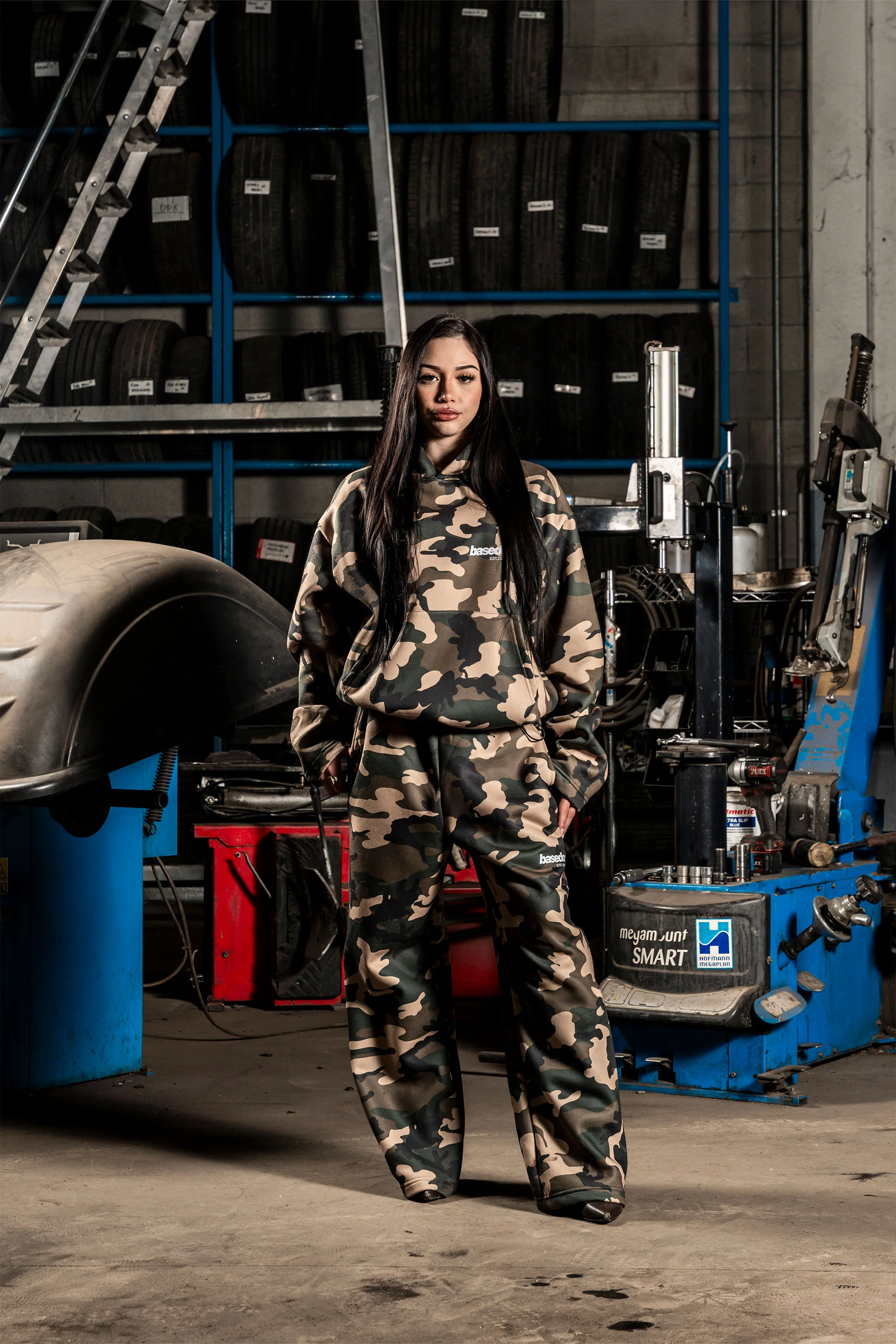 Fleece Pants "DETROIT" Camo Green - Image 10