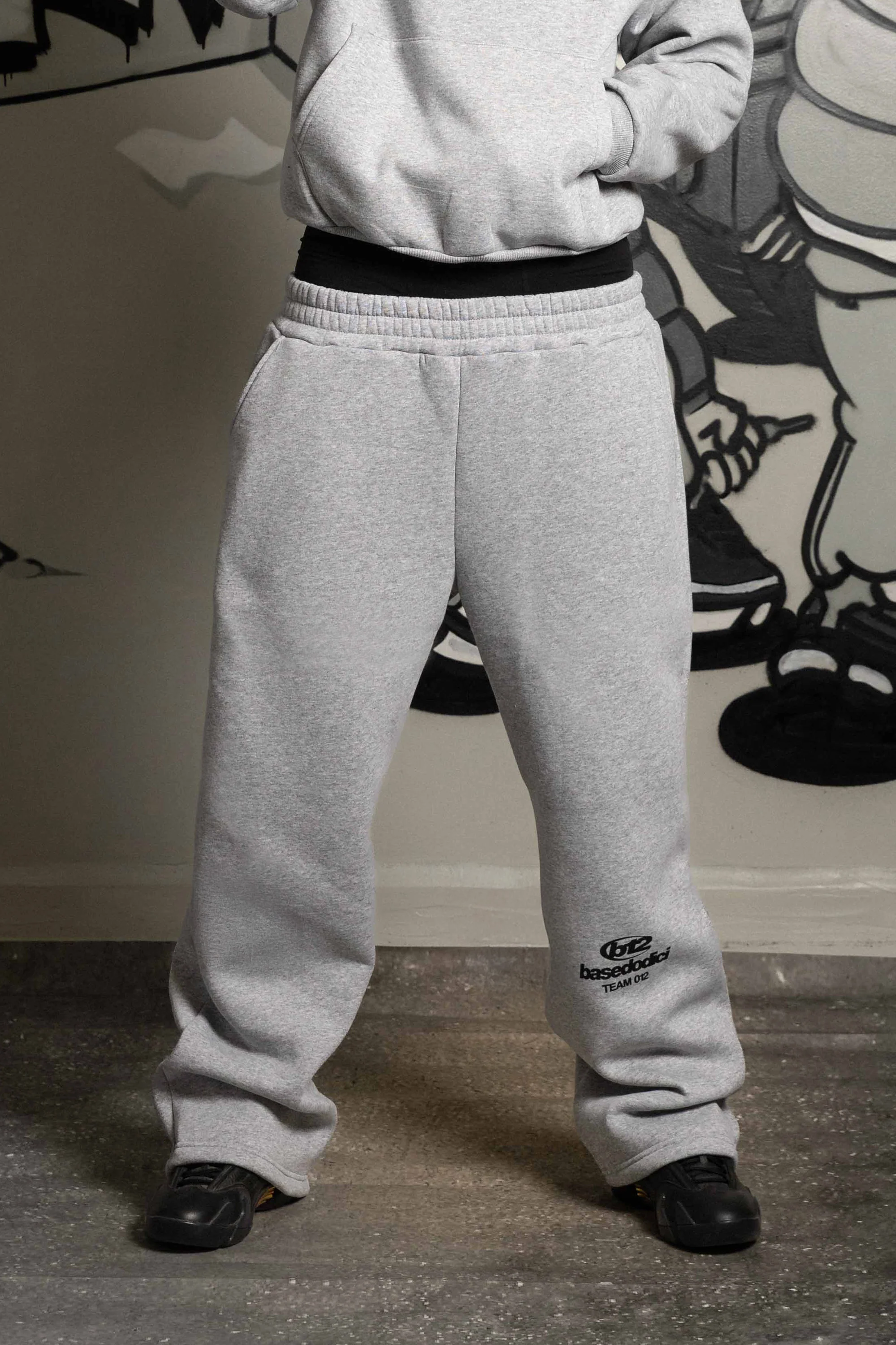 Fleece Pants "TEAM012" Logo AshGrey/Black - Image 4