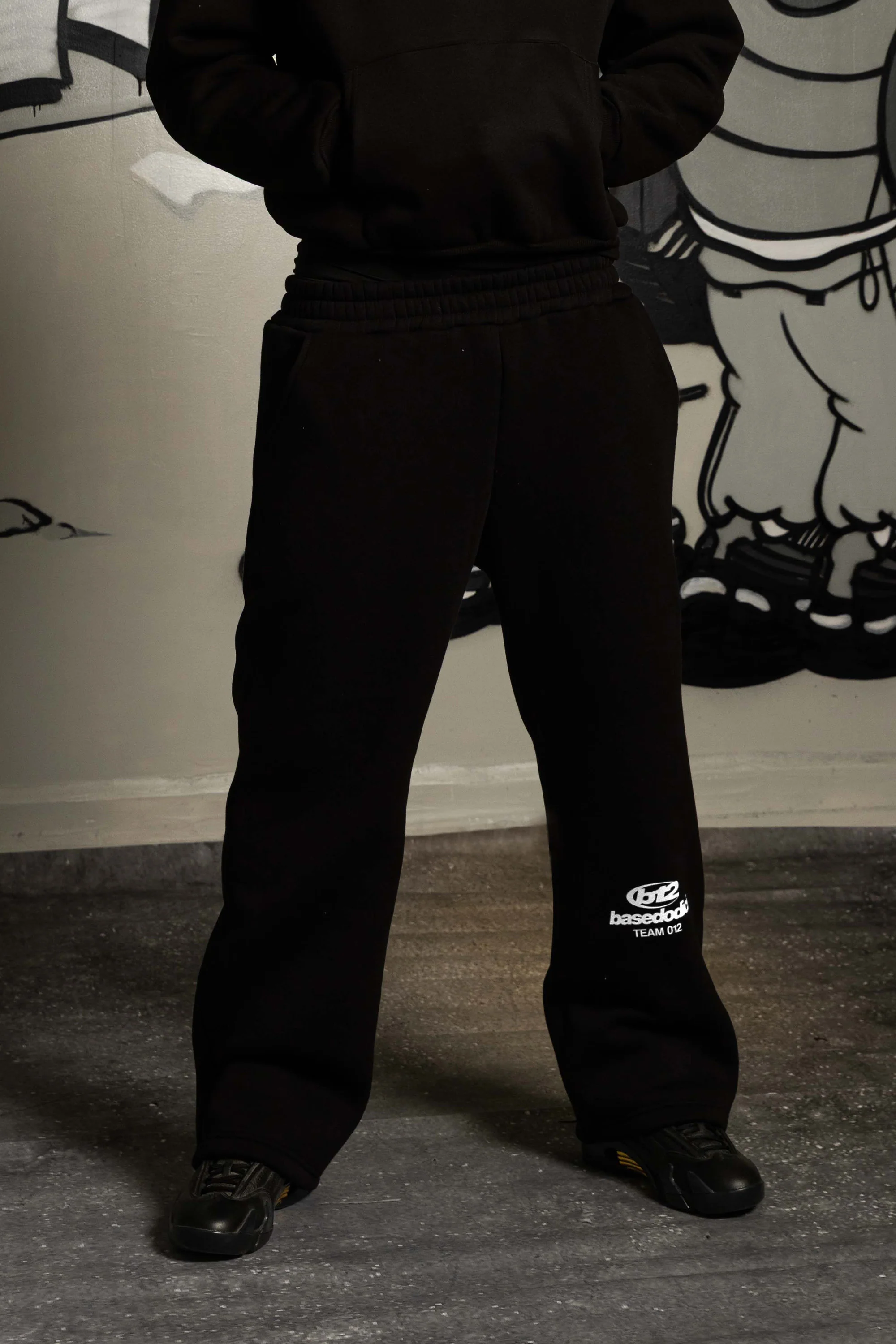 Fleece Pants "TEAM012" Logo Black/White - Image 4