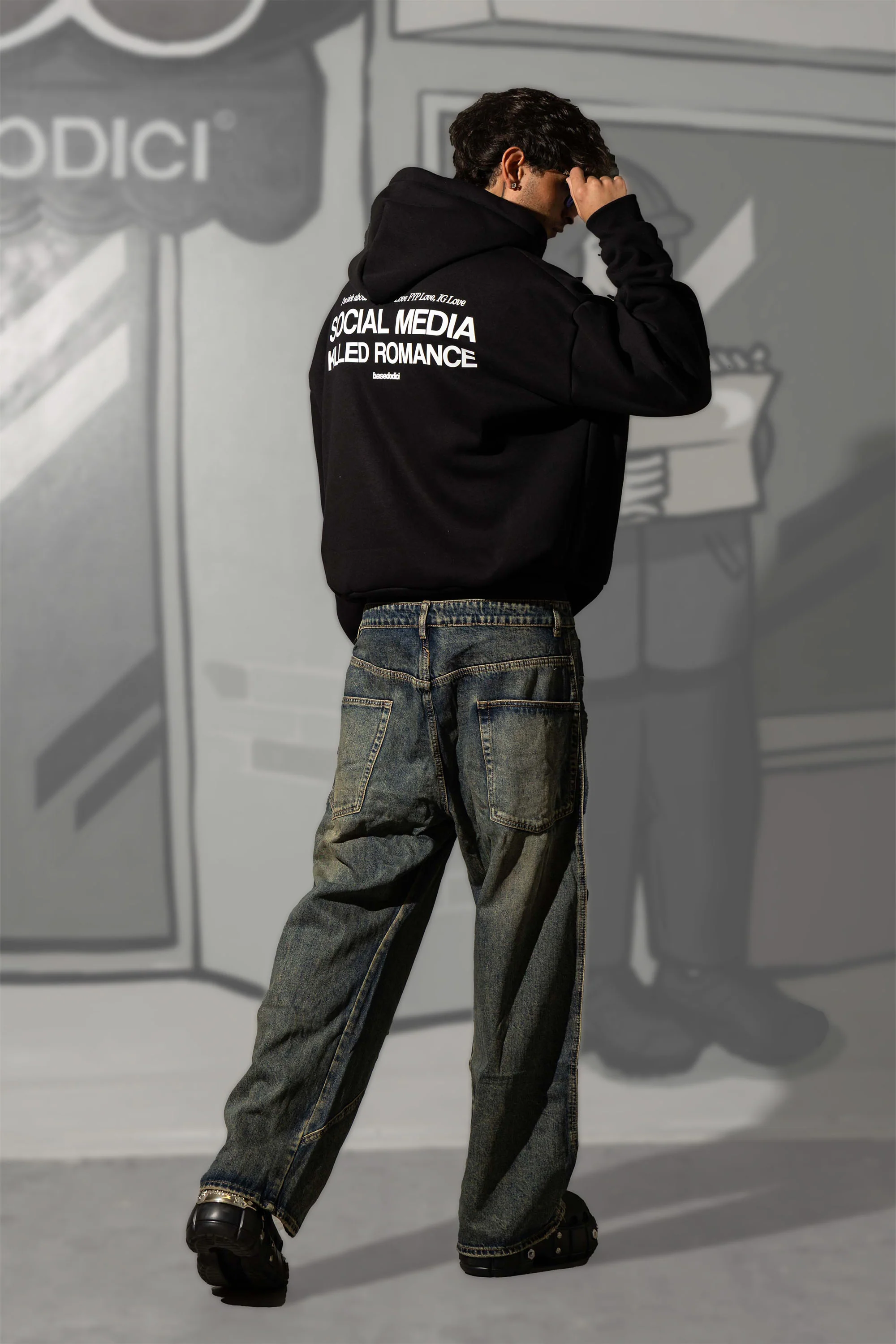 Full Zip "KILLED ROMANCE" Black/White - Image 9