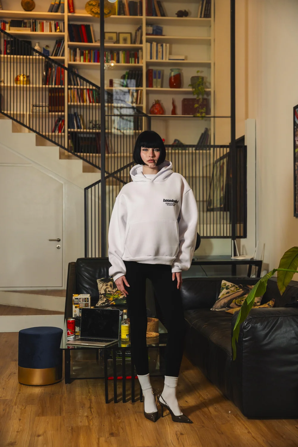 Hoodie "AMMO" CHI'T'SAP White/FurryPink - Image 5