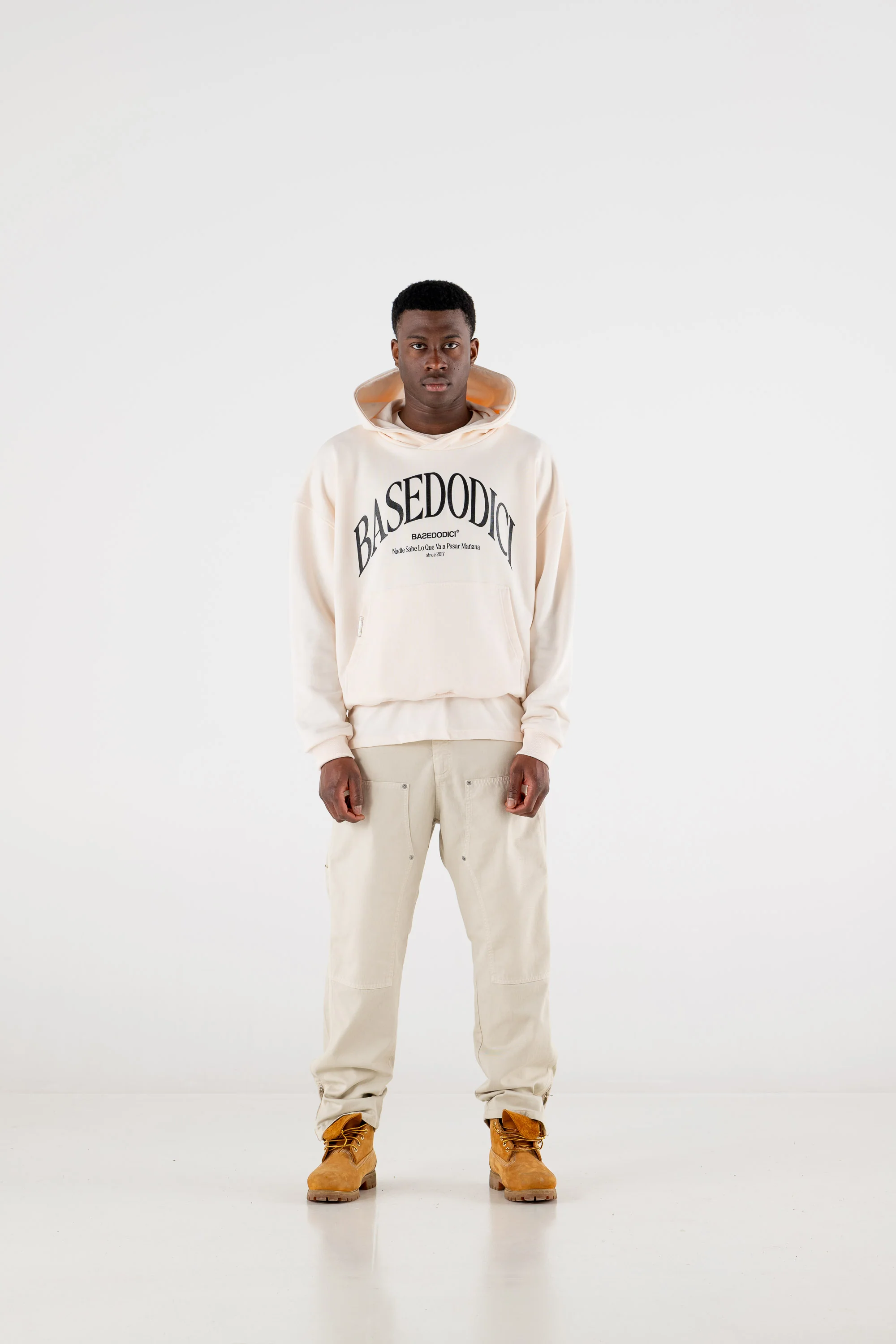 Hoodie Boxy “RESORT” Dove Cream - Image 4
