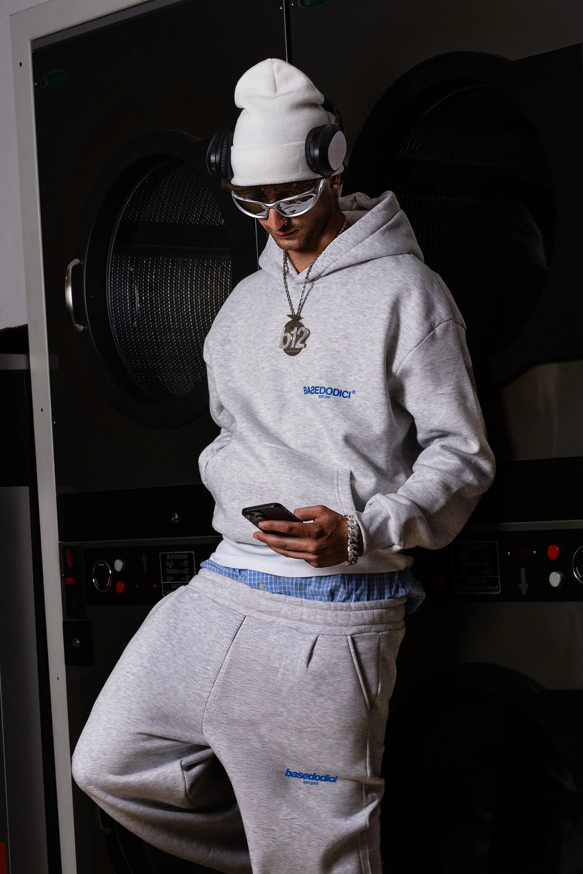 Hoodie "COMFY" Back Logo AshGrey/Blue - Image 3