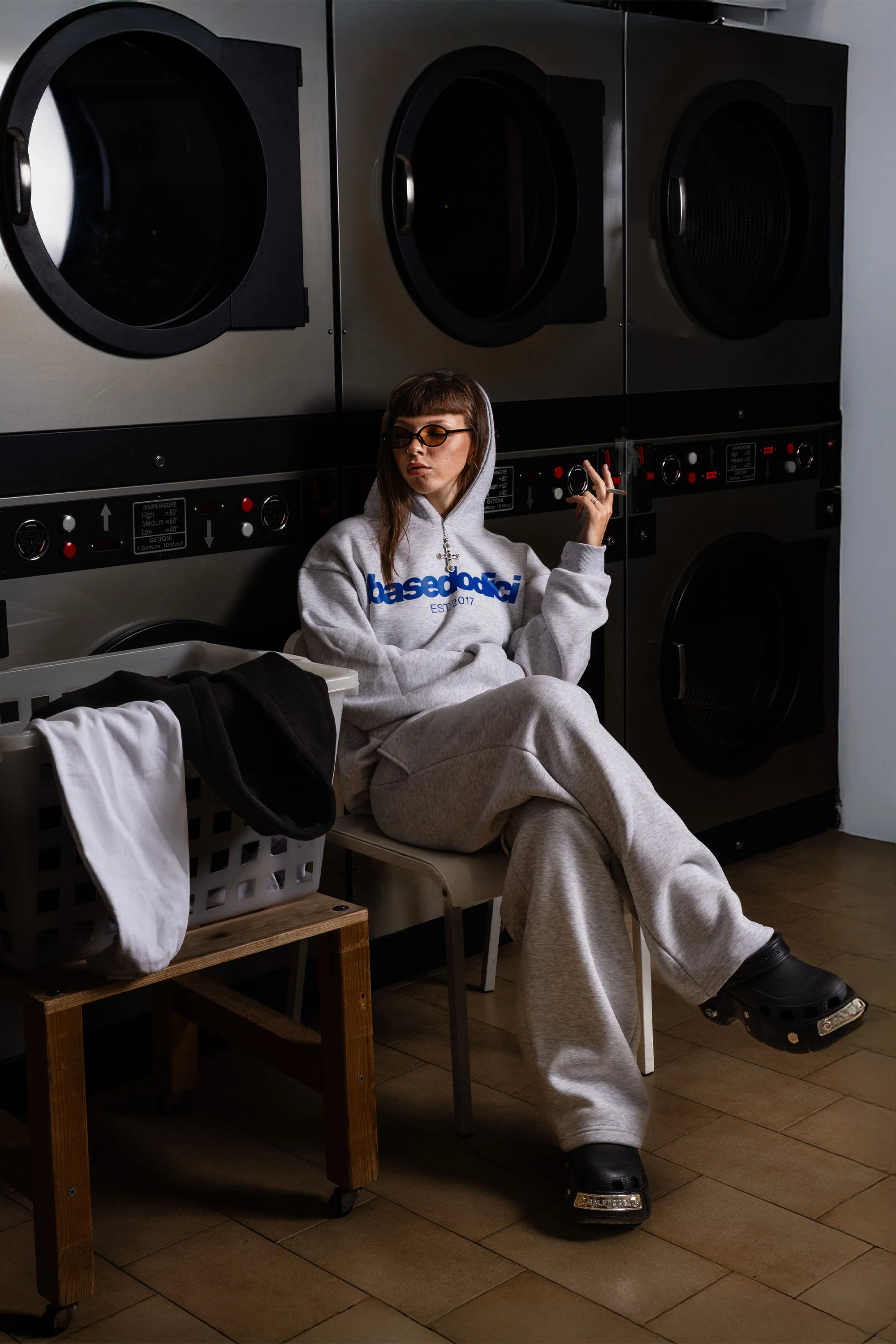 Hoodie "COMFY" Front Logo AshGrey/Blue - Image 9