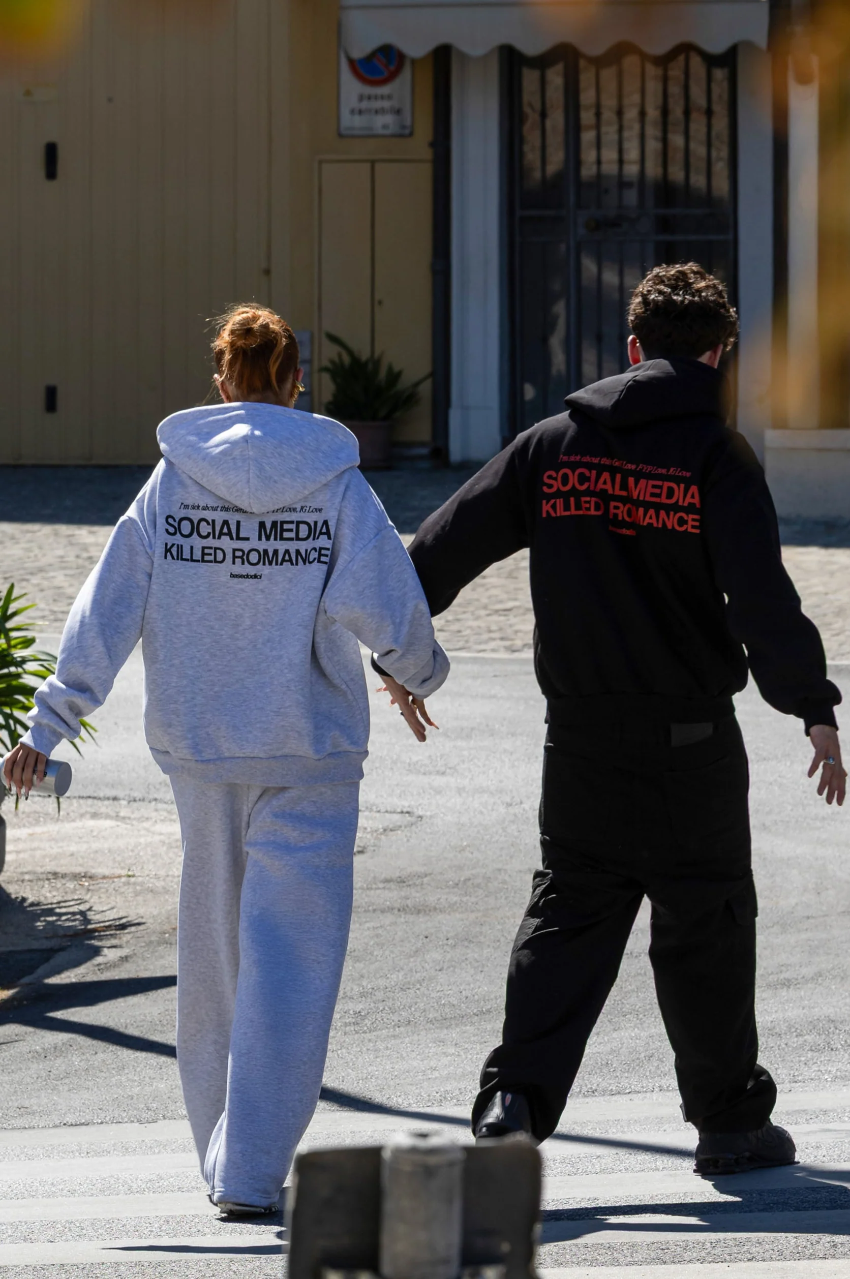 Hoodie "KILLED ROMANCE" Black/Red - Image 10