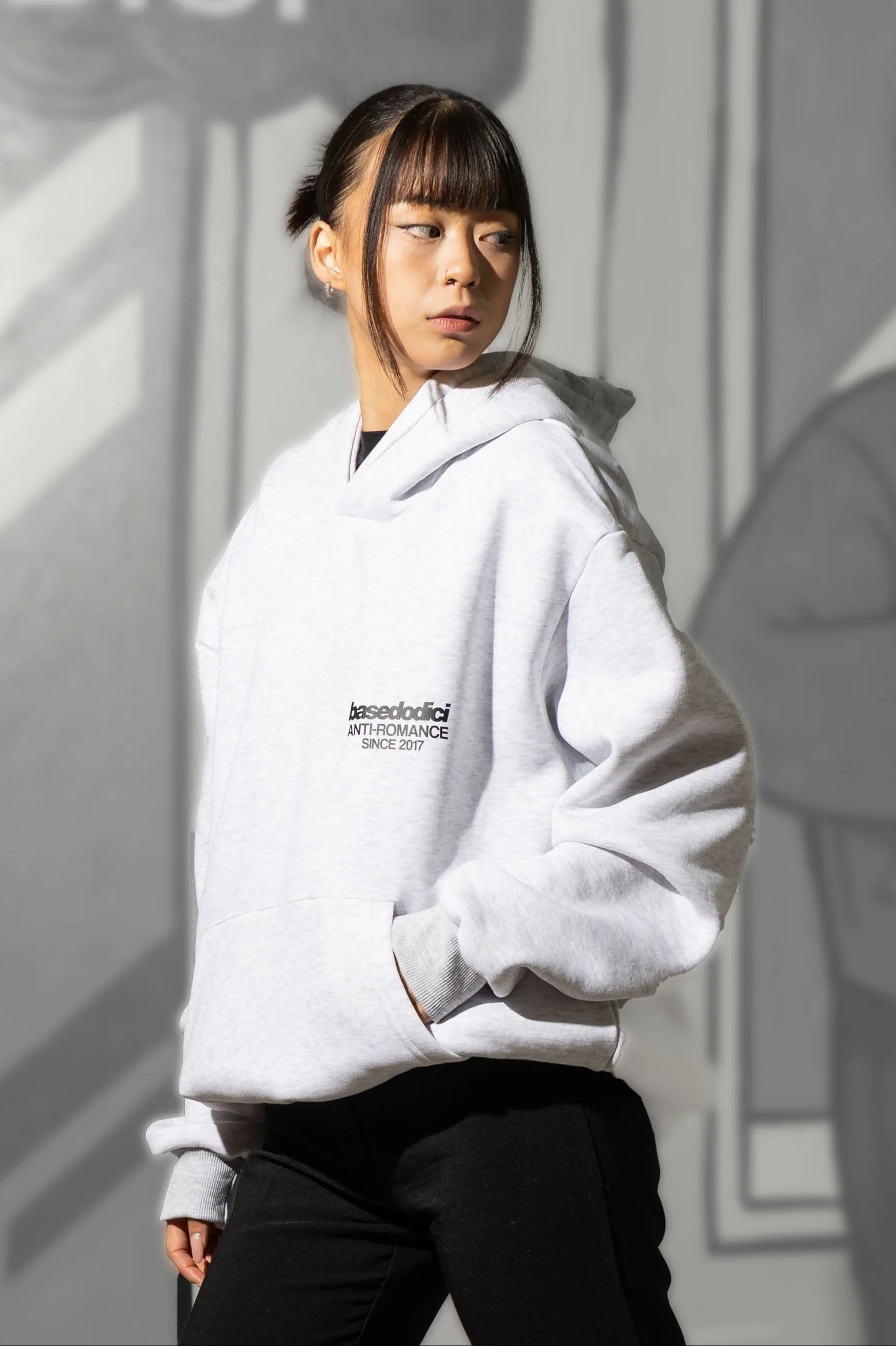 Hoodie "KILLED ROMANCE" AshGrey/Black - Image 5