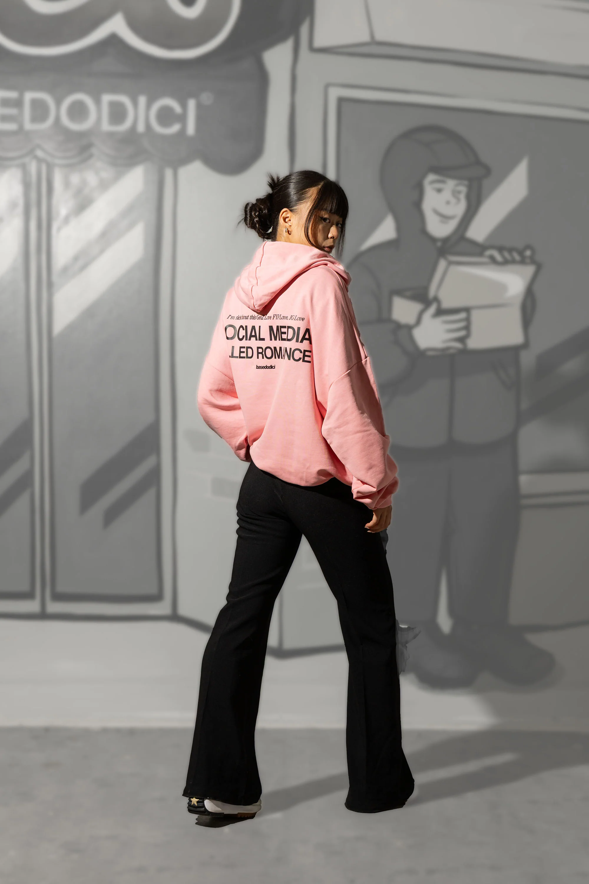 Hoodie "KILLED ROMANCE" Pink/Black - Image 8