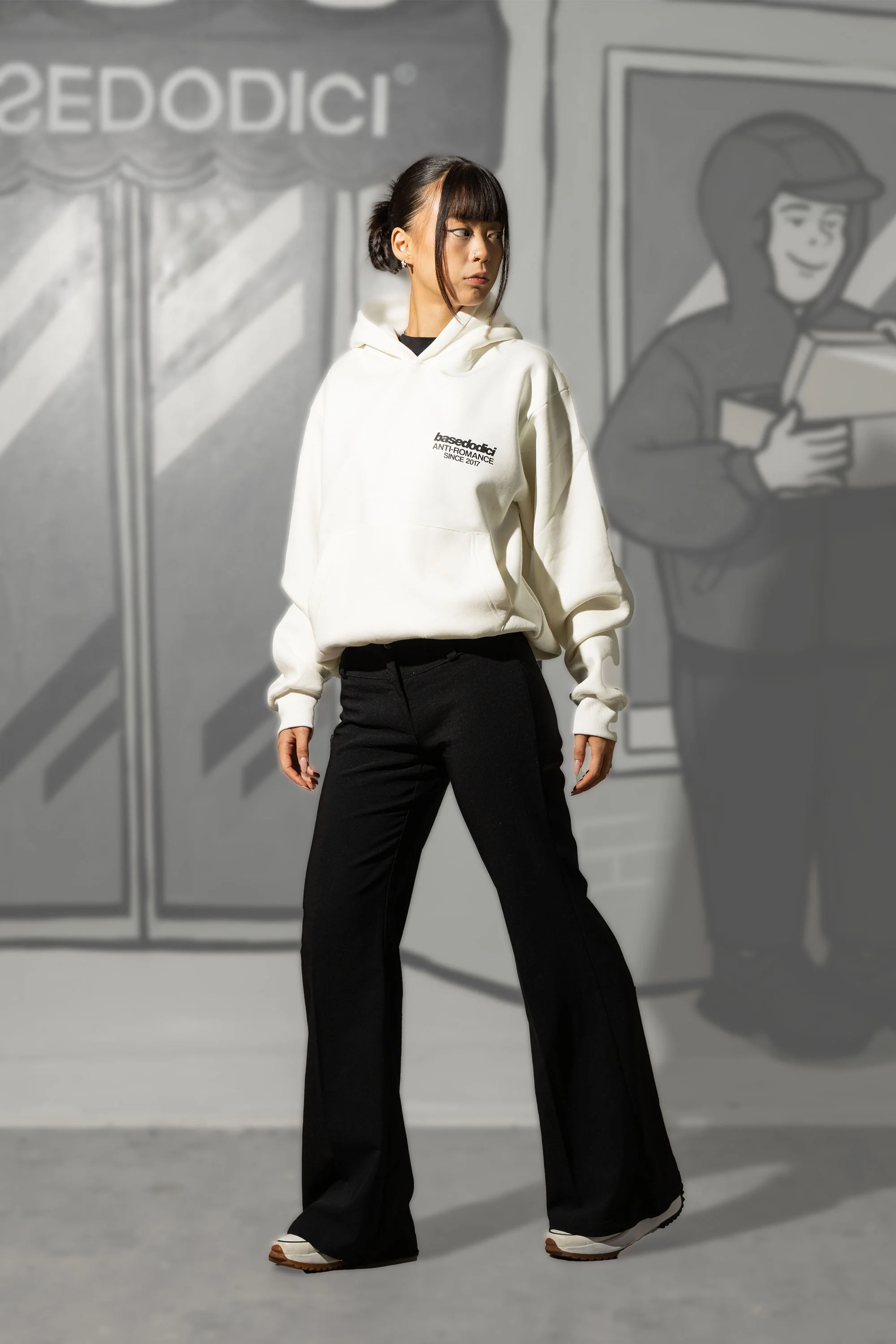Hoodie "KILLED ROMANCE" White/Black - Image 7