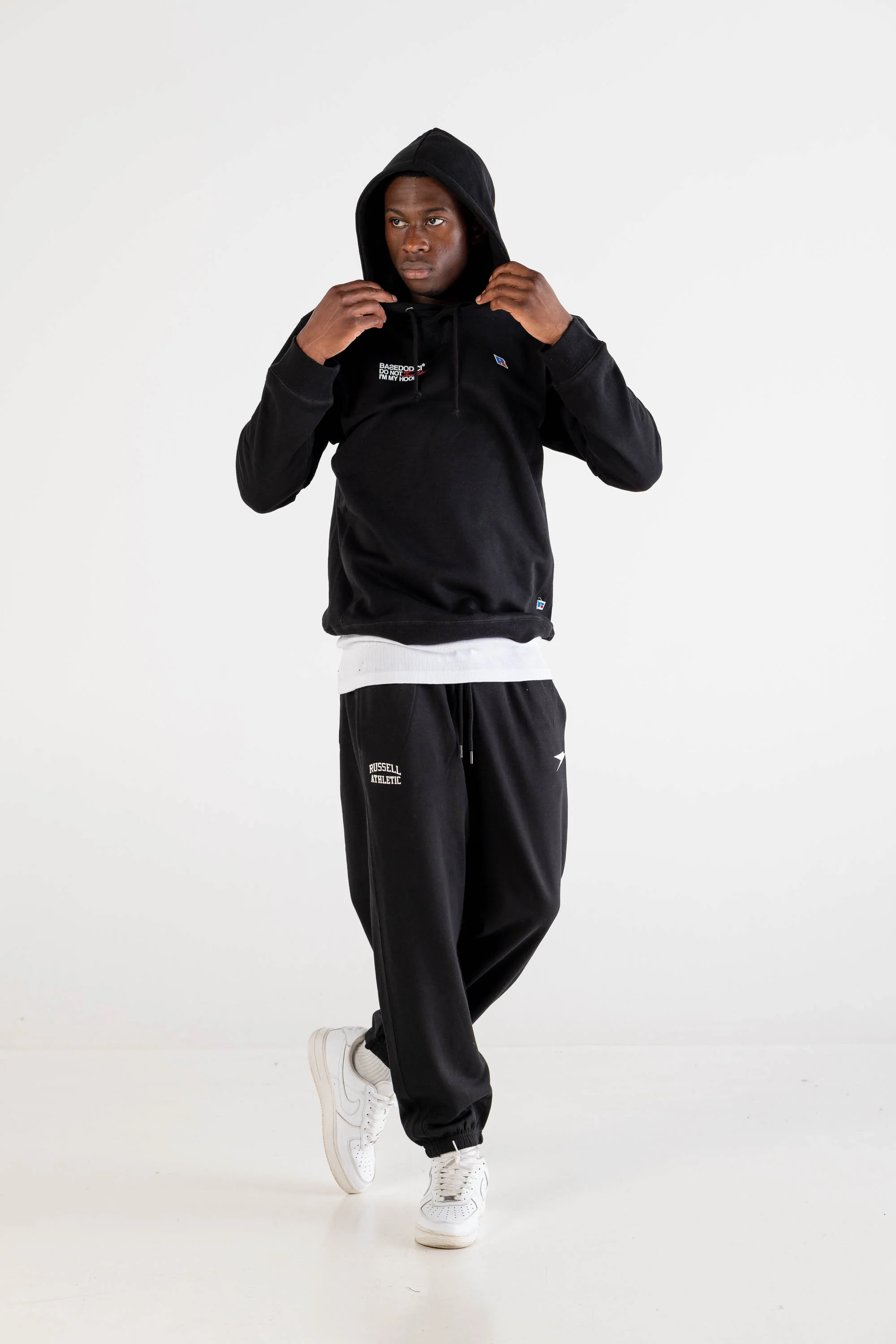 Hoodie “RUSSELLxBASEDODICI" Collab Logo Black - Image 7