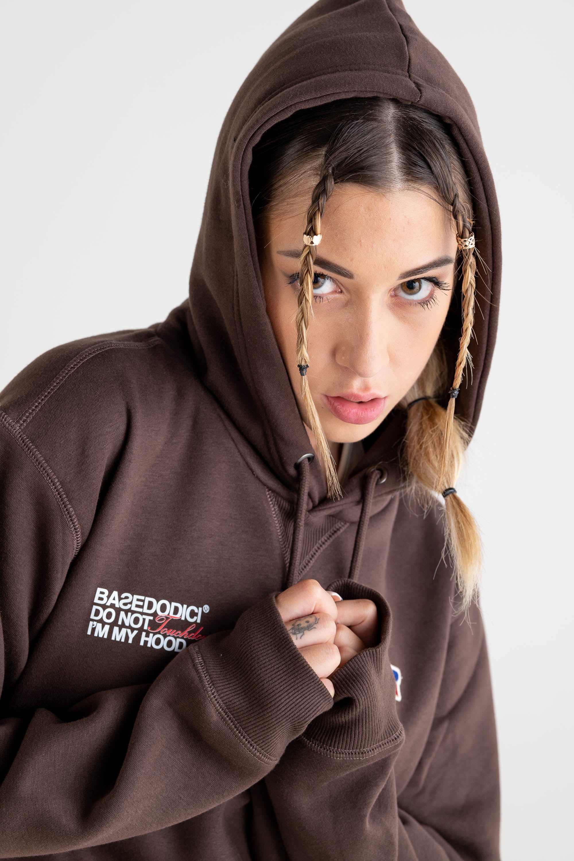 Hoodie “RUSSELLxBASEDODICI" Collab Logo Brown - Image 15