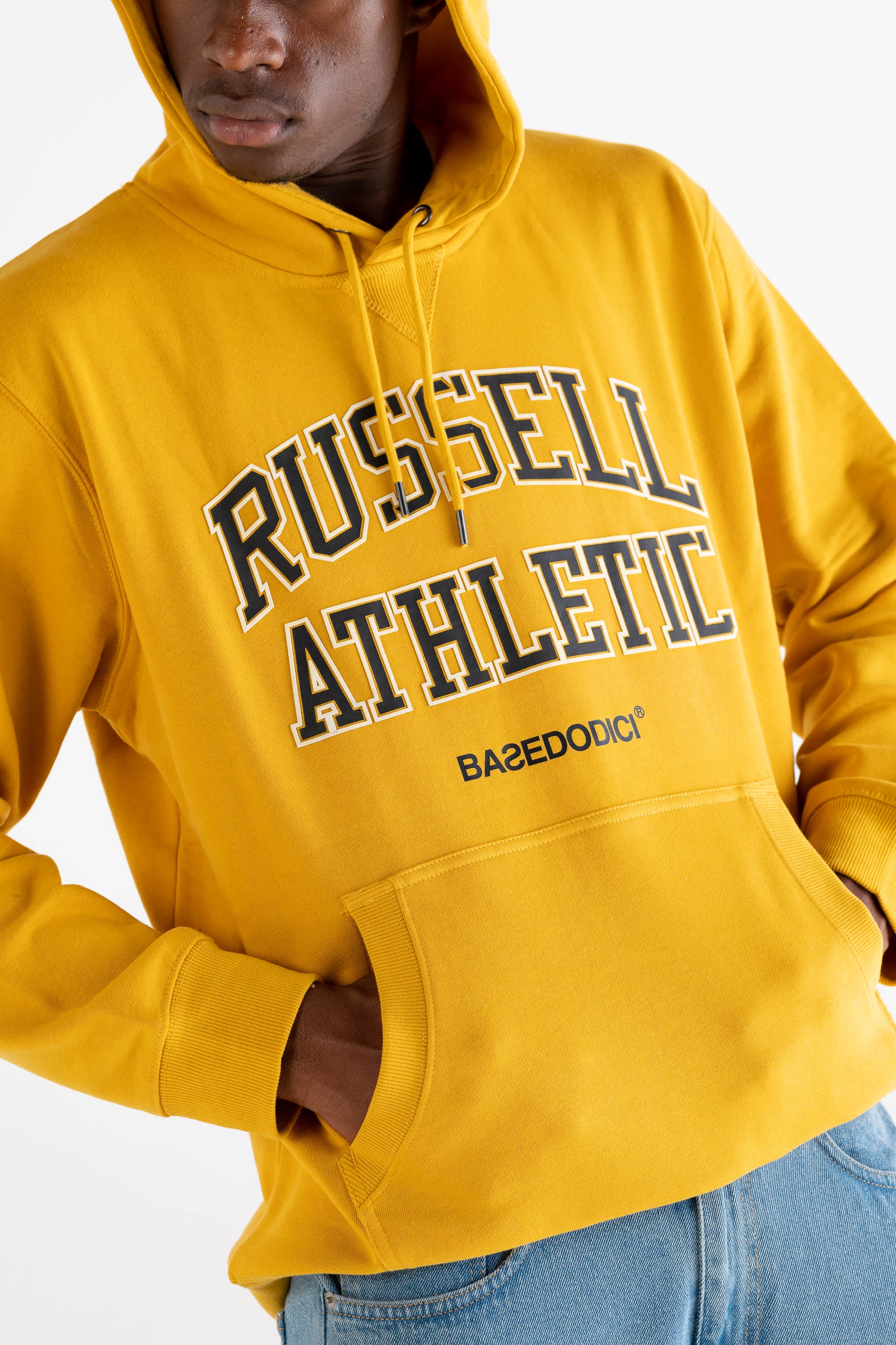 Hoodie "RUSSELLxBASEDODICI" Touchdown Yellow - Image 11