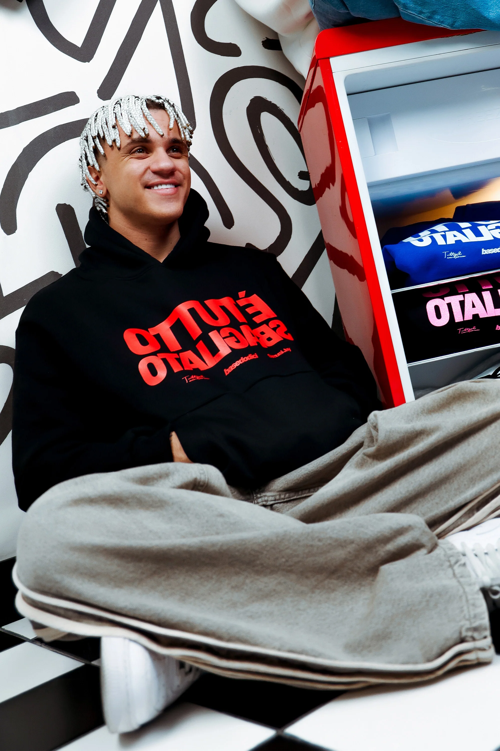 Hoodie "SAMURAIJAYxBASEDODICI" TuttoSbagliato Black/Red - Image 7