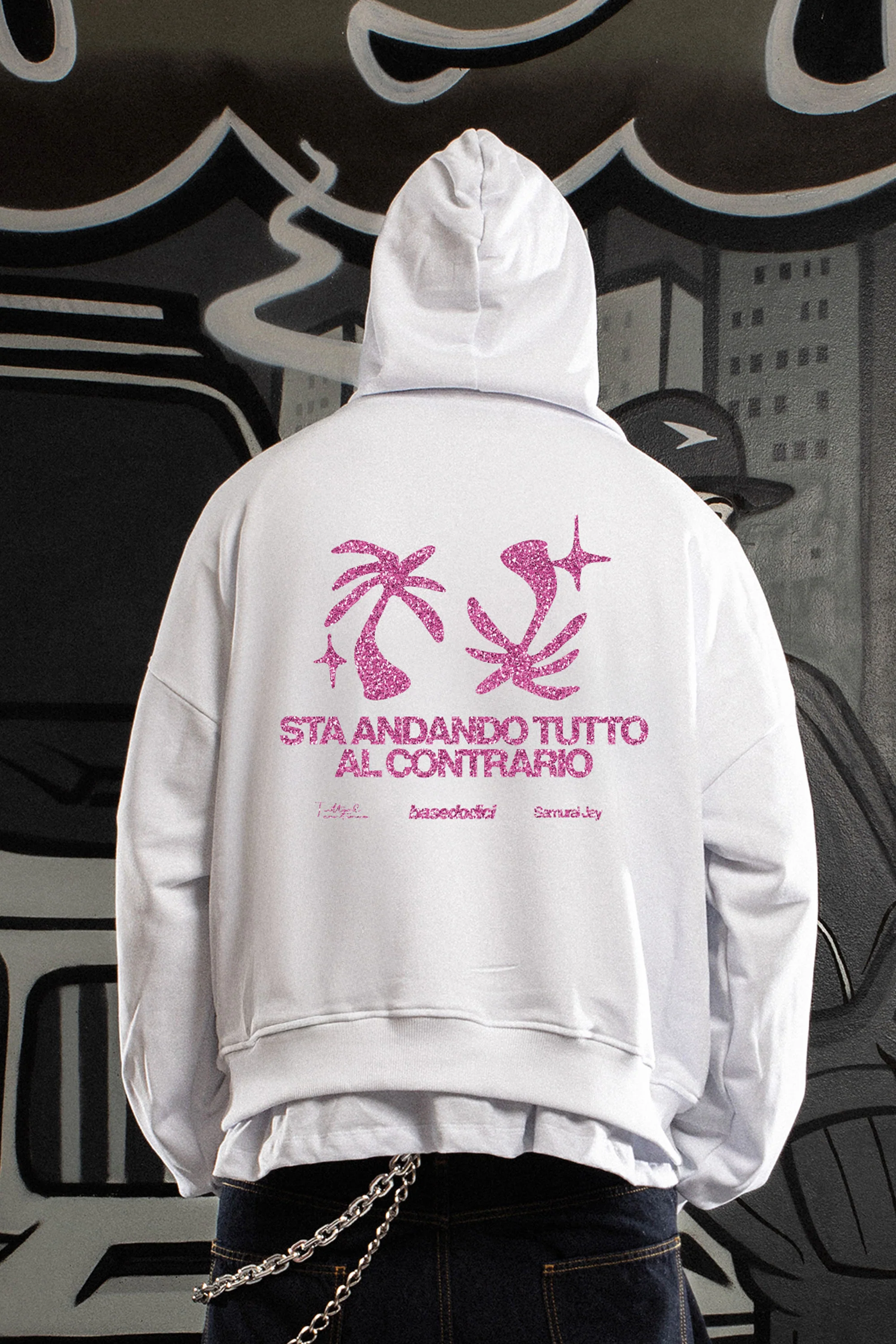 Hoodie "SAMURAIJAYxBASEDODICI" TuttoSbagliato White/GlitterPink