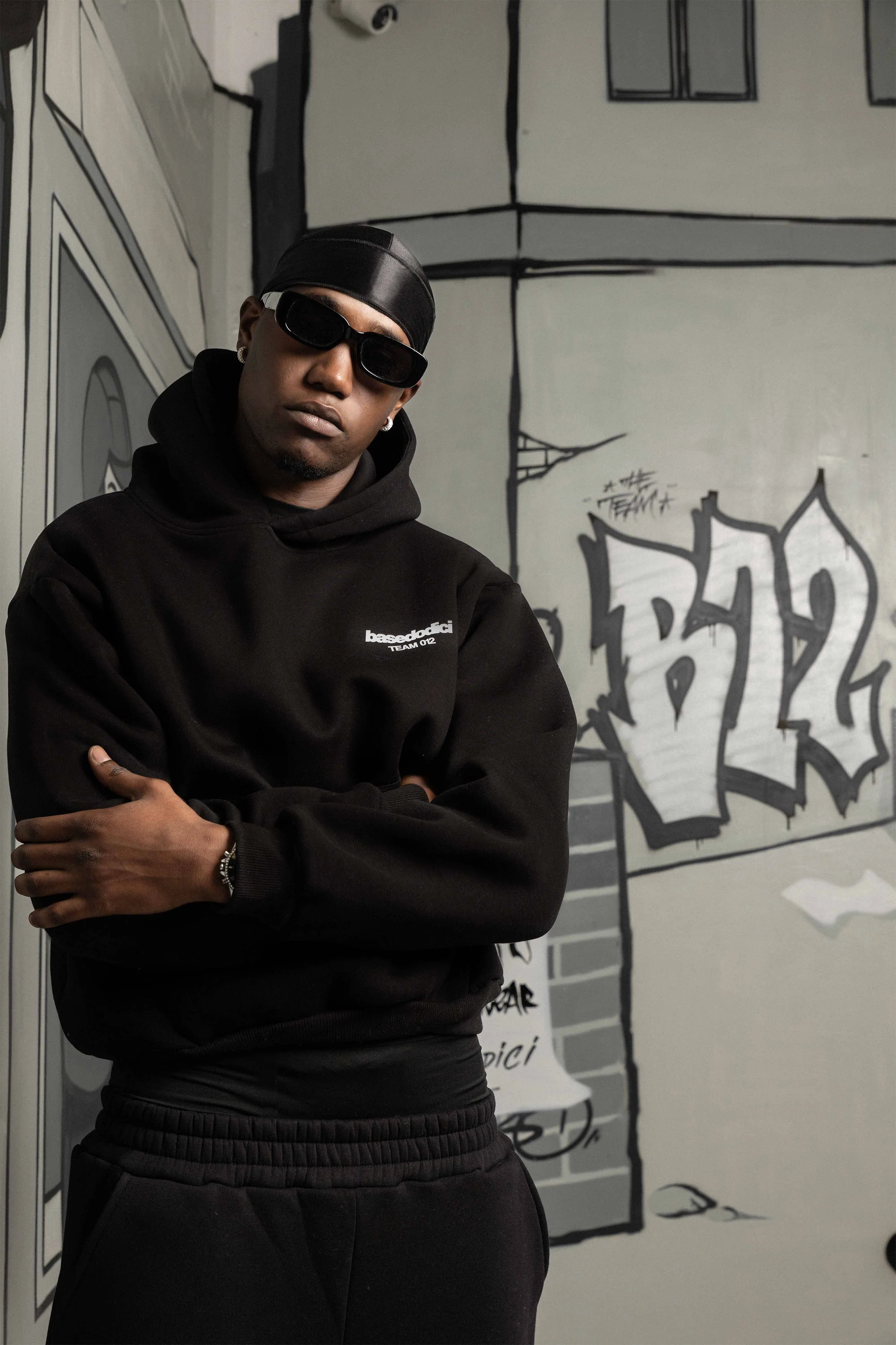 Hoodie "TEAM012" Back 12 Black/White - Image 3