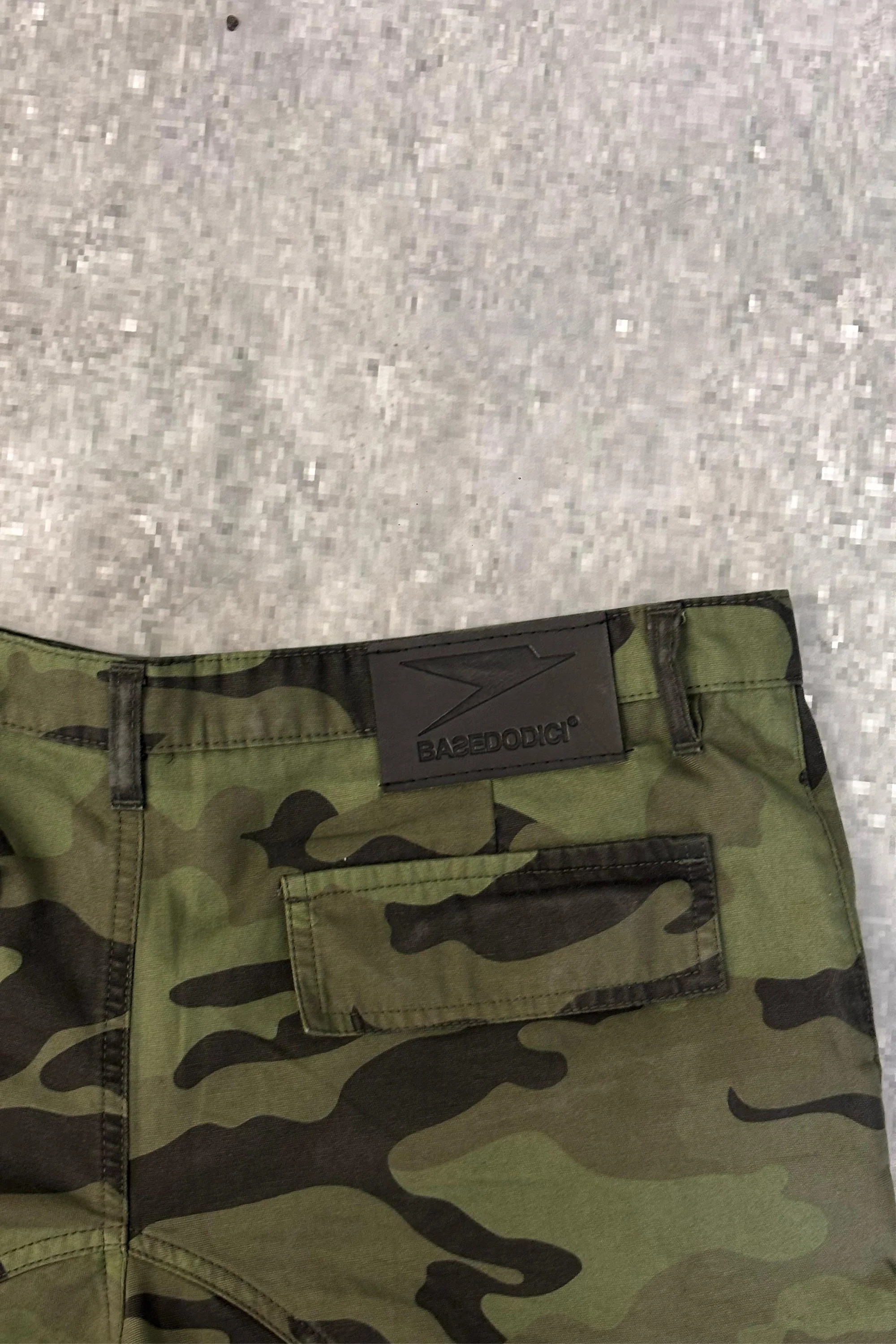 Jorts Cargo "CRUEL SEASON" Camo - Image 17