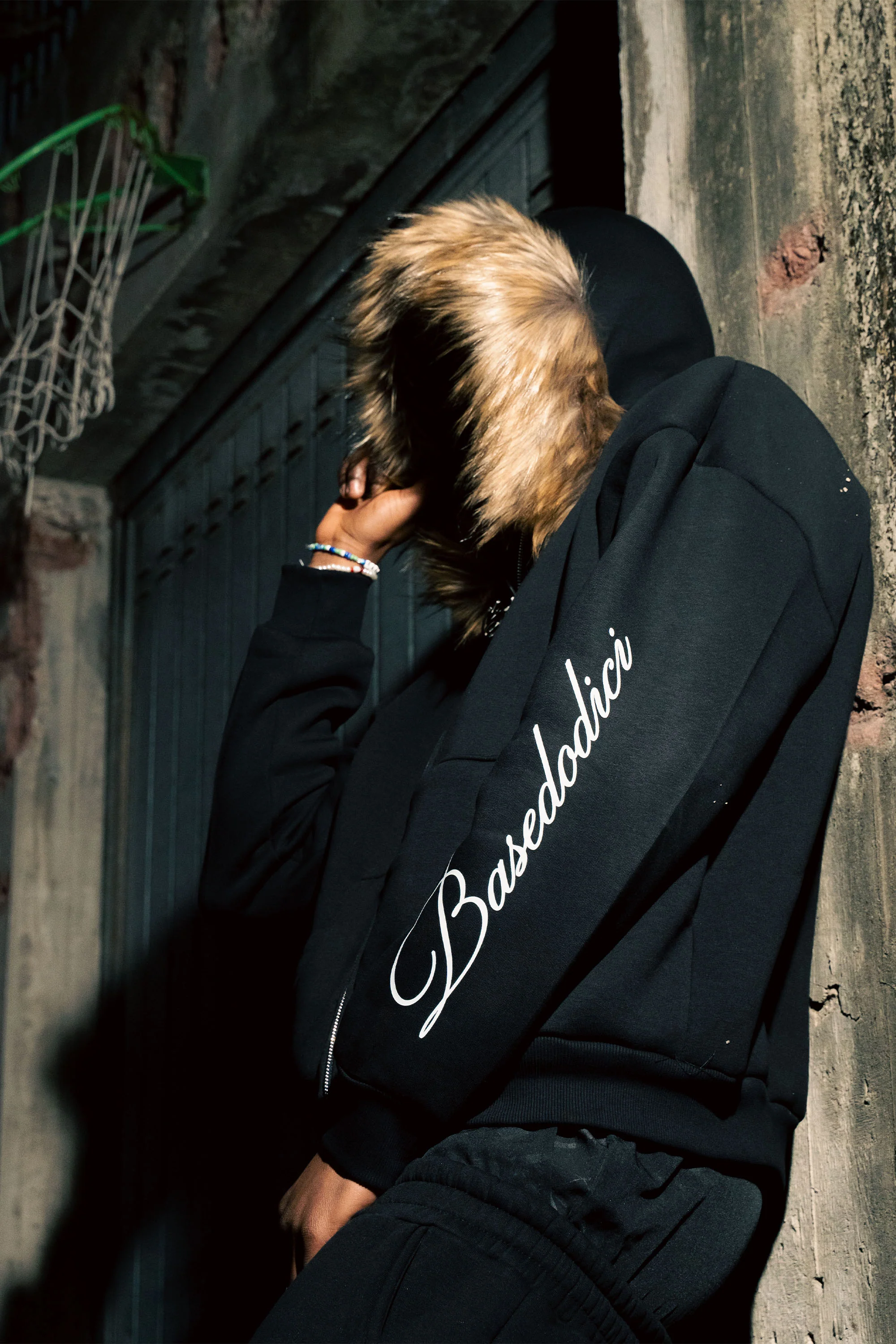 Look "RUDE DIAMOND" Script Black - Image 8