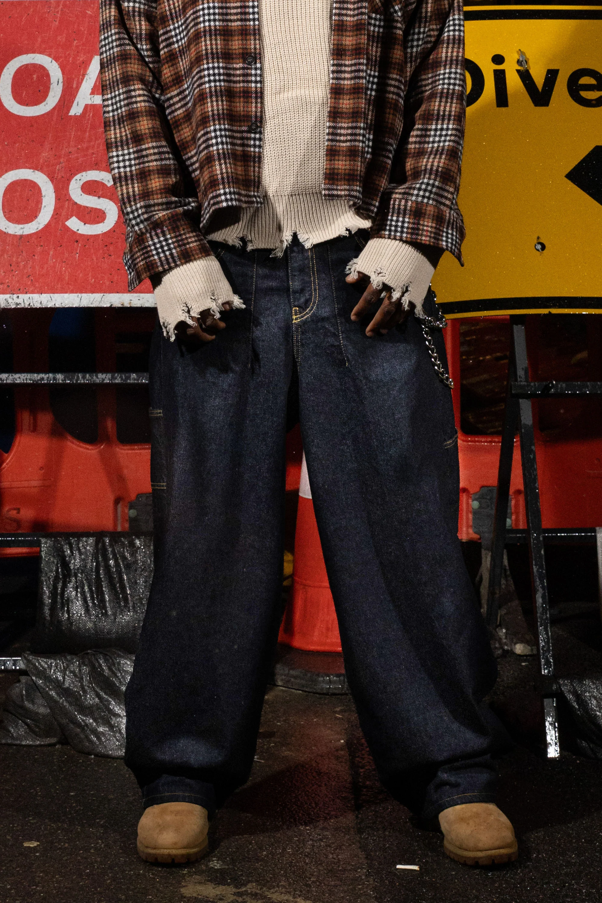 Look "RUDEBOY LDN" Flanella Crown - Image 5