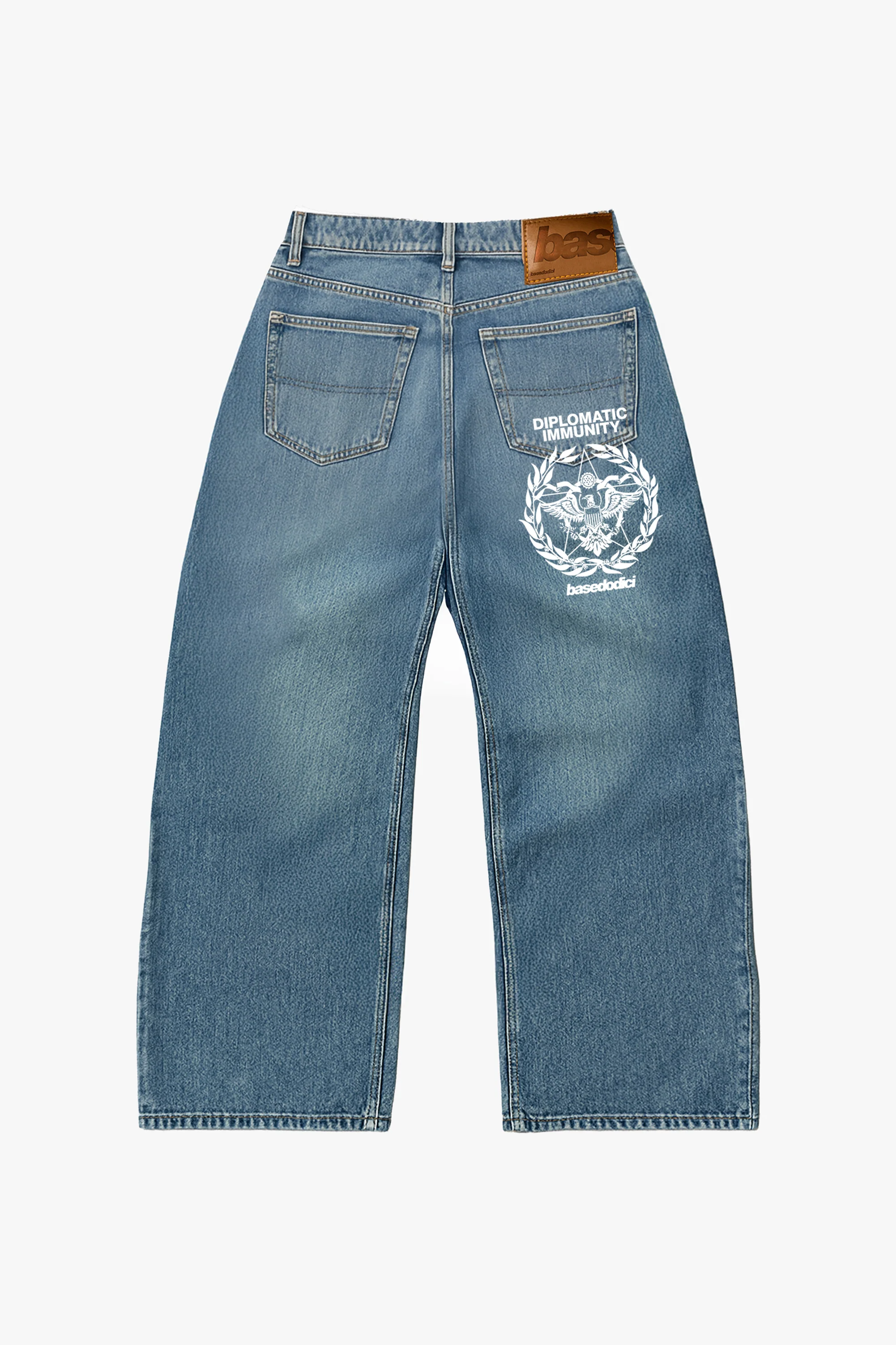 Look "WORLD TOUR" B12 Worldwide - Image 8