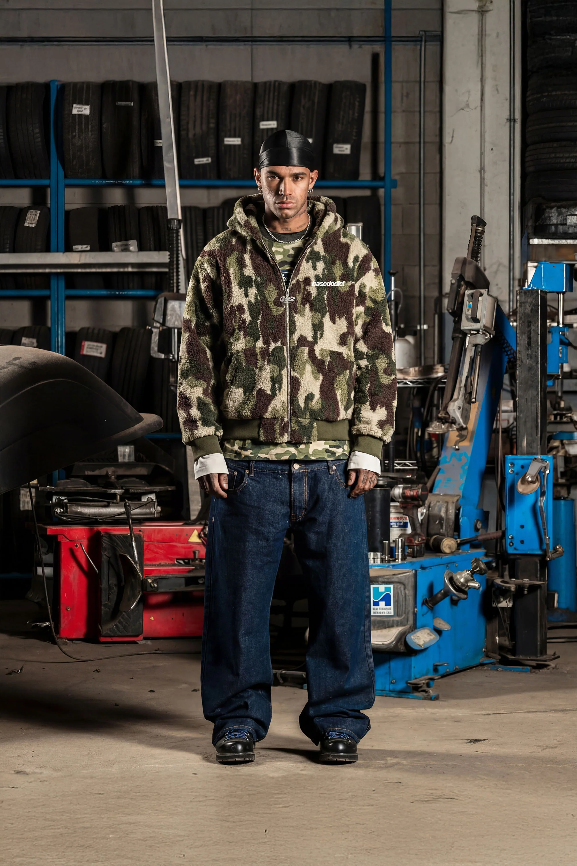 Sherpa Zip Jacket "DETROIT" Camo Green - Image 3
