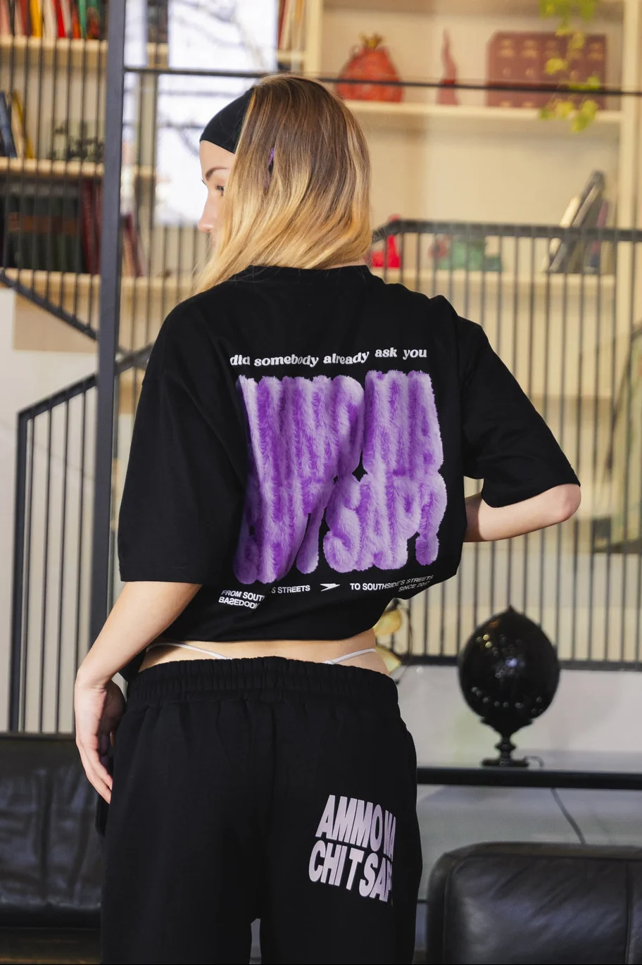 T-Shirt "AMMO" CHI'T'SAP Black/FurryPink - Image 2