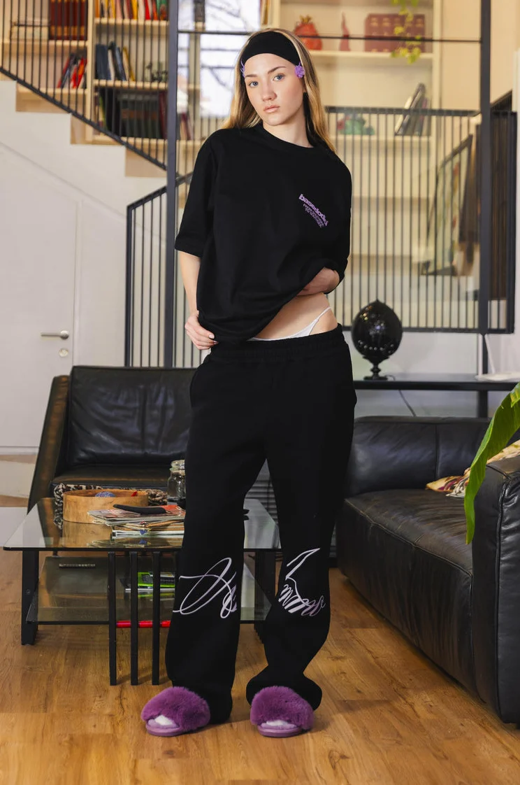 T-Shirt "AMMO" CHI'T'SAP Black/FurryPink - Image 6