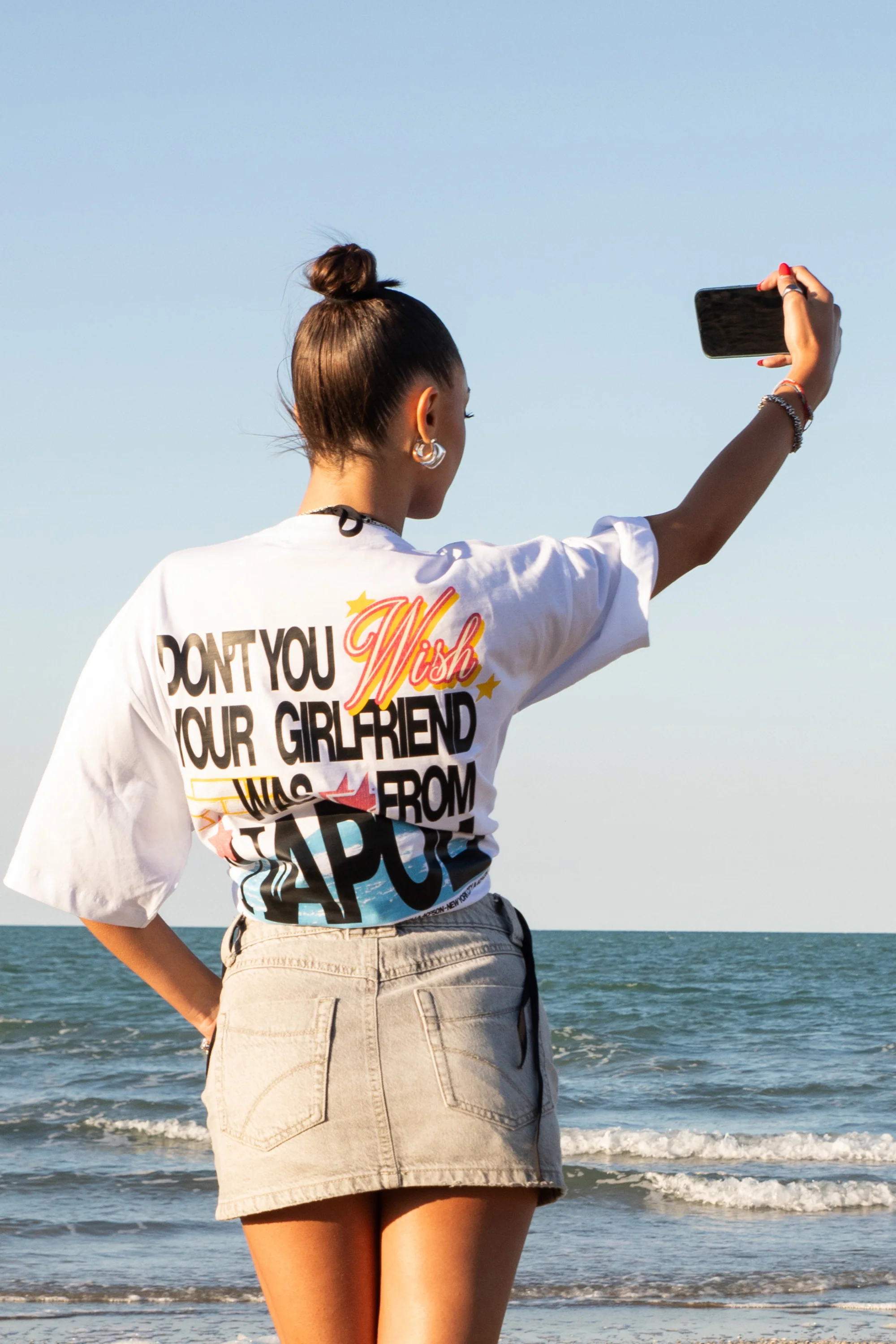 T-Shirt “WISHYOUR” Girlfriend White/Multi - Image 2