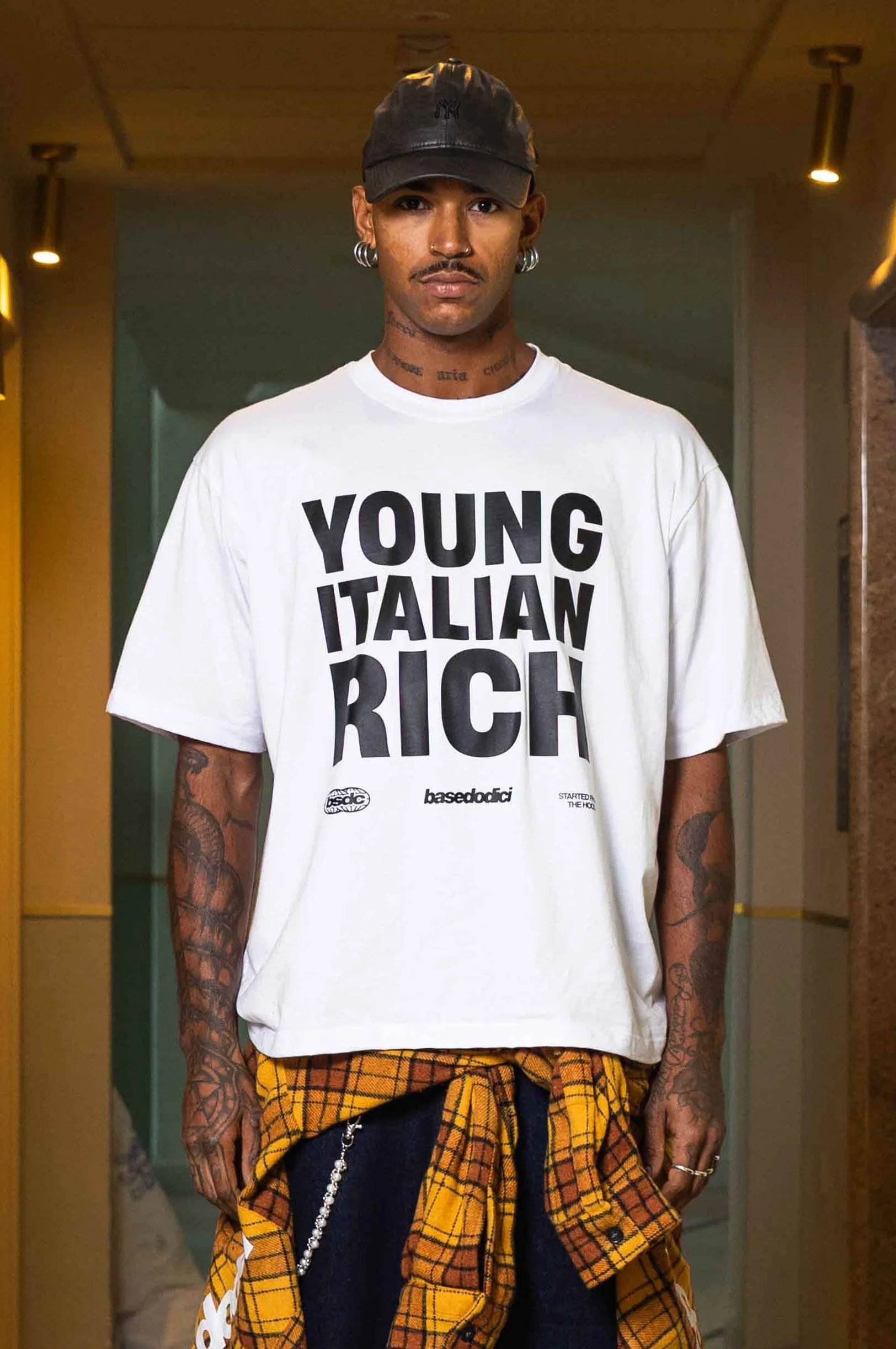 T-Shirt "WORLD TOUR" Italian Rich White - Image 2
